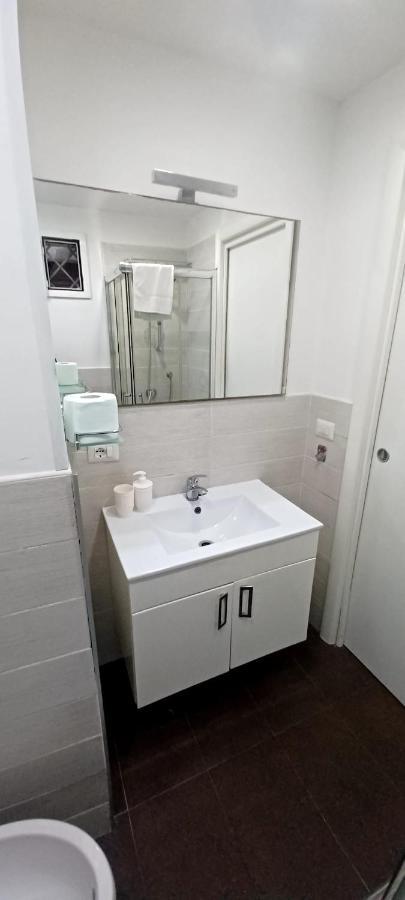 Residenza Plebliscito Apartment Napoli Bagian luar foto