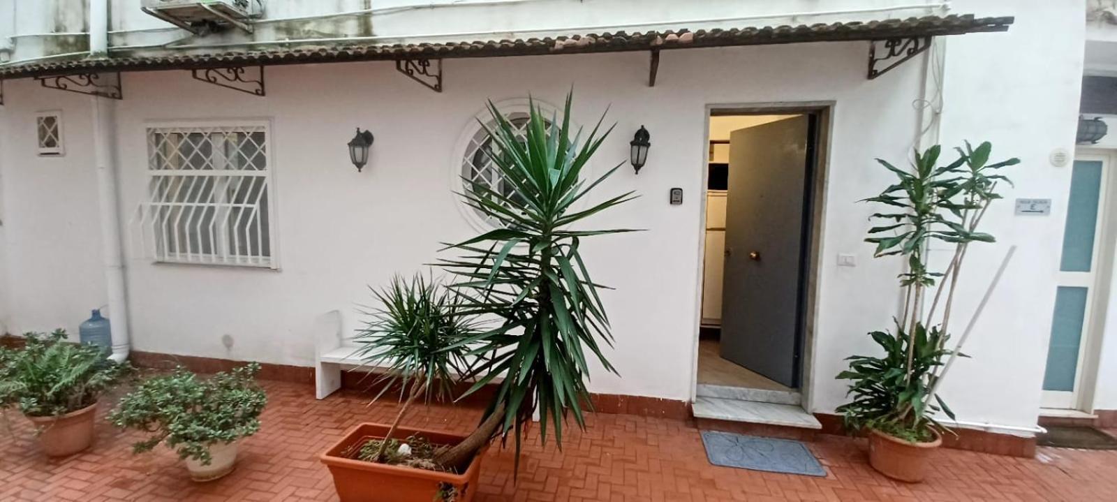 Residenza Plebliscito Apartment Napoli Bagian luar foto